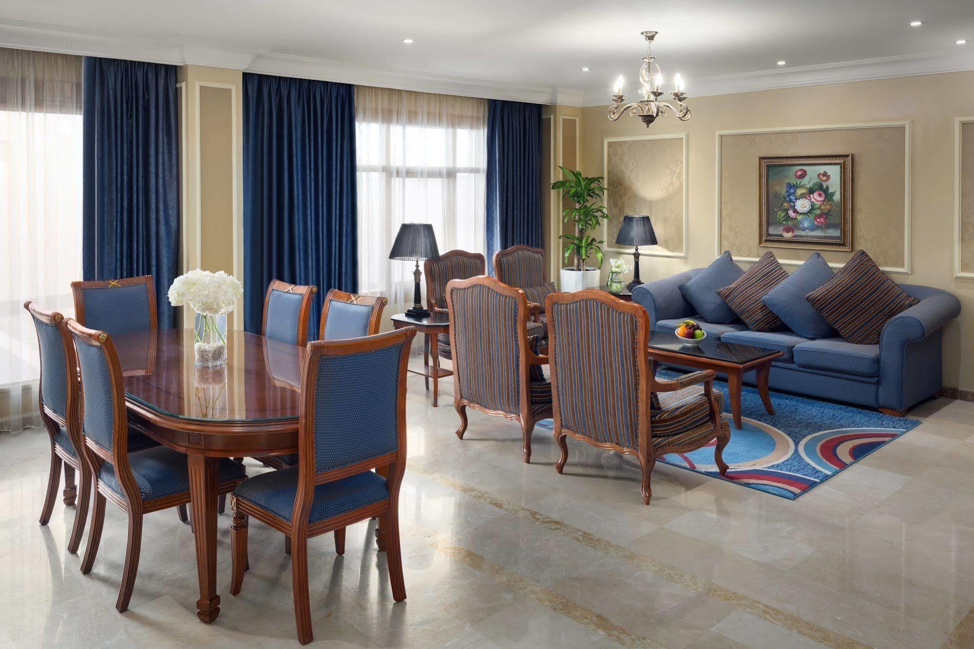 Radisson Blu Hotel, Dhahran Al-Khobar Eksteriør bilde