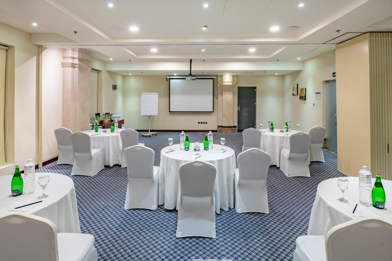 Radisson Blu Hotel, Dhahran Al-Khobar Eksteriør bilde