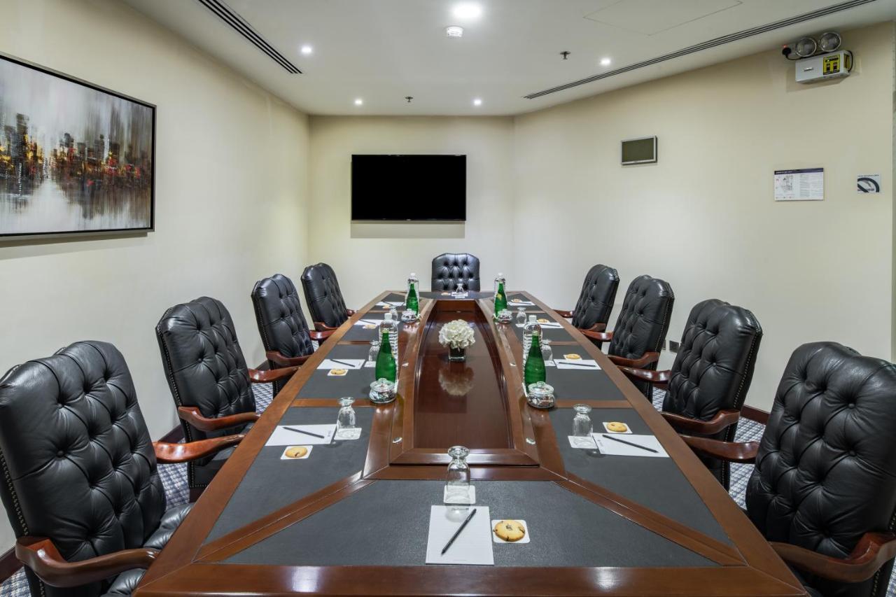 Radisson Blu Hotel, Dhahran Al-Khobar Eksteriør bilde